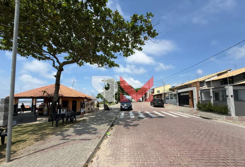 CASA DE ALTO PADRÃO – FRENTE MAR – SUARÃO | ITANHAÉM/SP