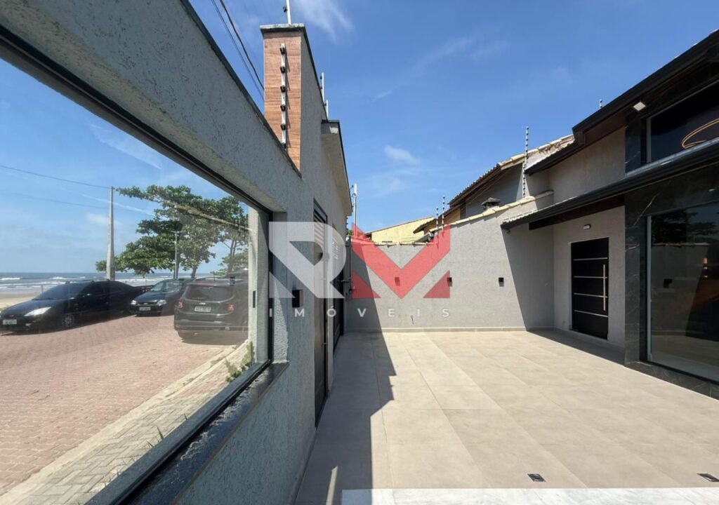 CASA DE ALTO PADRÃO – FRENTE MAR – SUARÃO | ITANHAÉM/SP