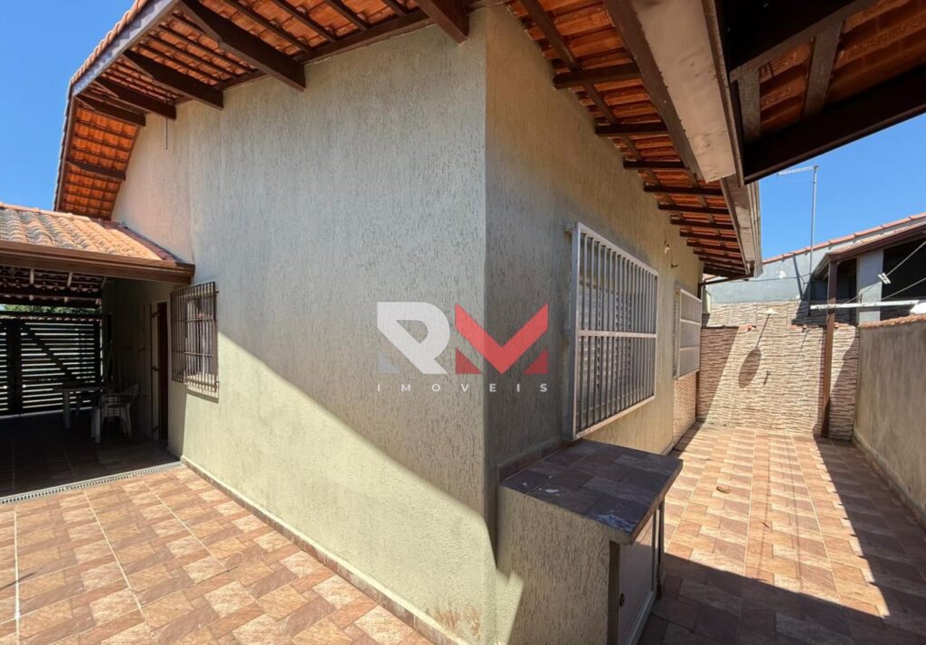 Casa a 50 metros da praia em Savoy em Itanhaém/Sp
