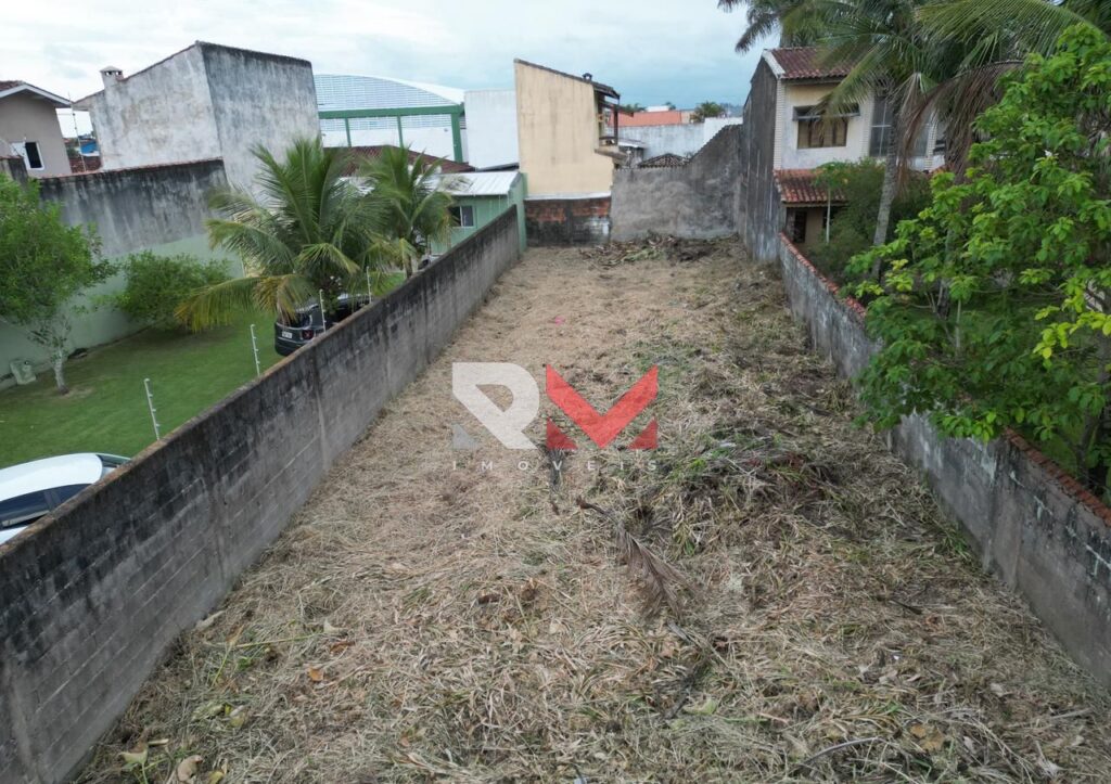 Terreno próximo a praia em ótima localização no bairro Cibratel em Itanhaém/Sp