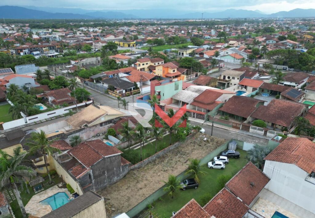Terreno próximo a praia em ótima localização no bairro Cibratel em Itanhaém/Sp