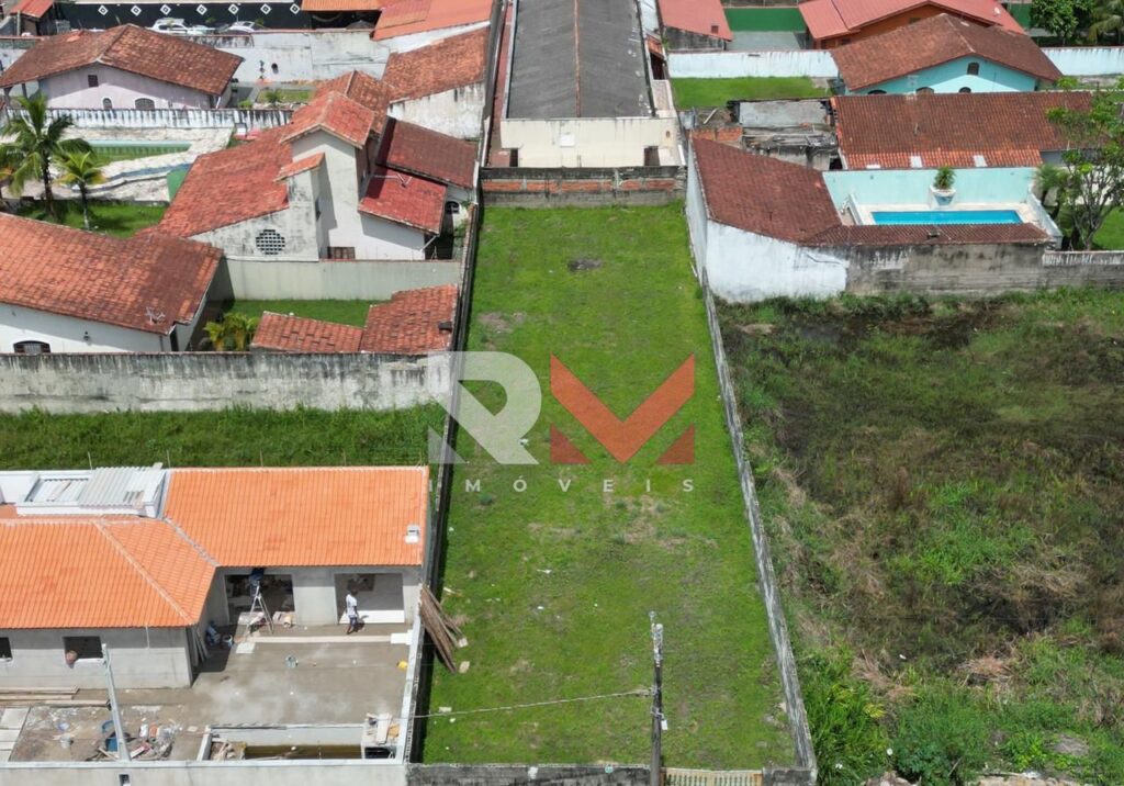 Lote em ótima localização em Itanhaém/Sp no bairro Balneário Estancia