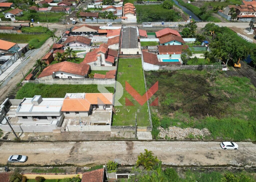 Lote em ótima localização em Itanhaém/Sp no bairro Balneário Estancia