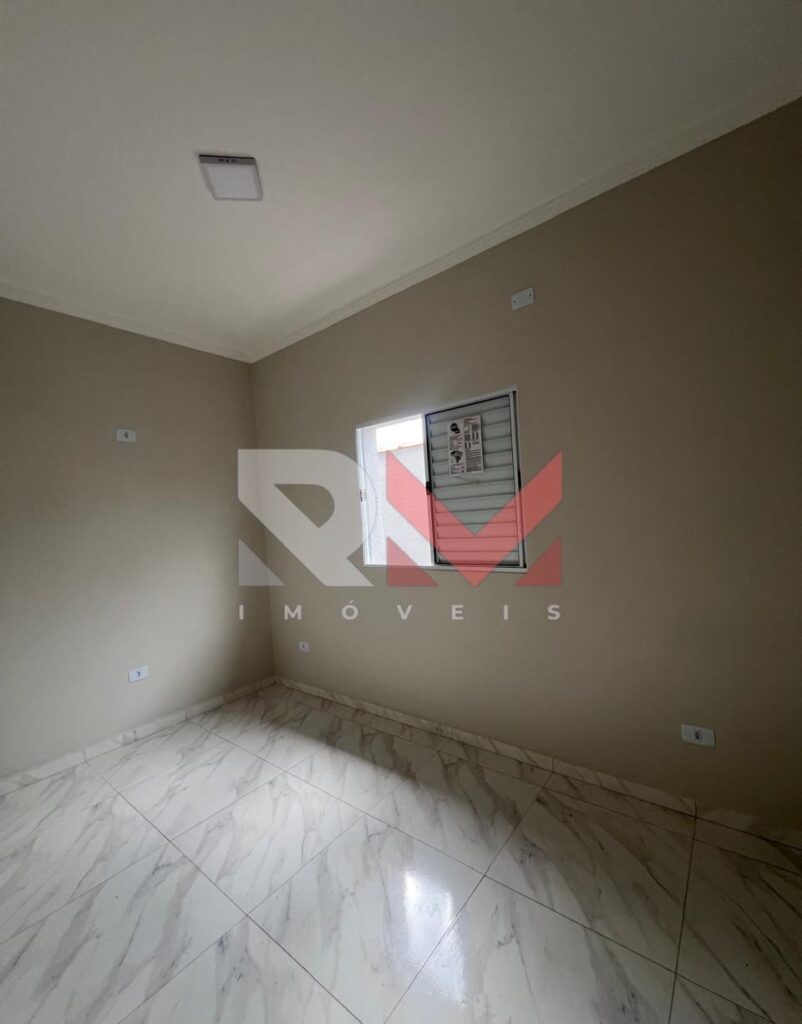 Casa com piscina localizada no bairro Jardim Comendador em Itanhaém/Sp