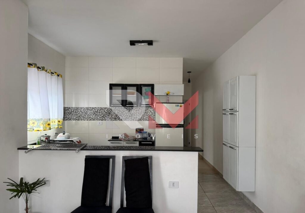 Casa com piscina localizada no bairro Gaivota em Itanhaém/Sp