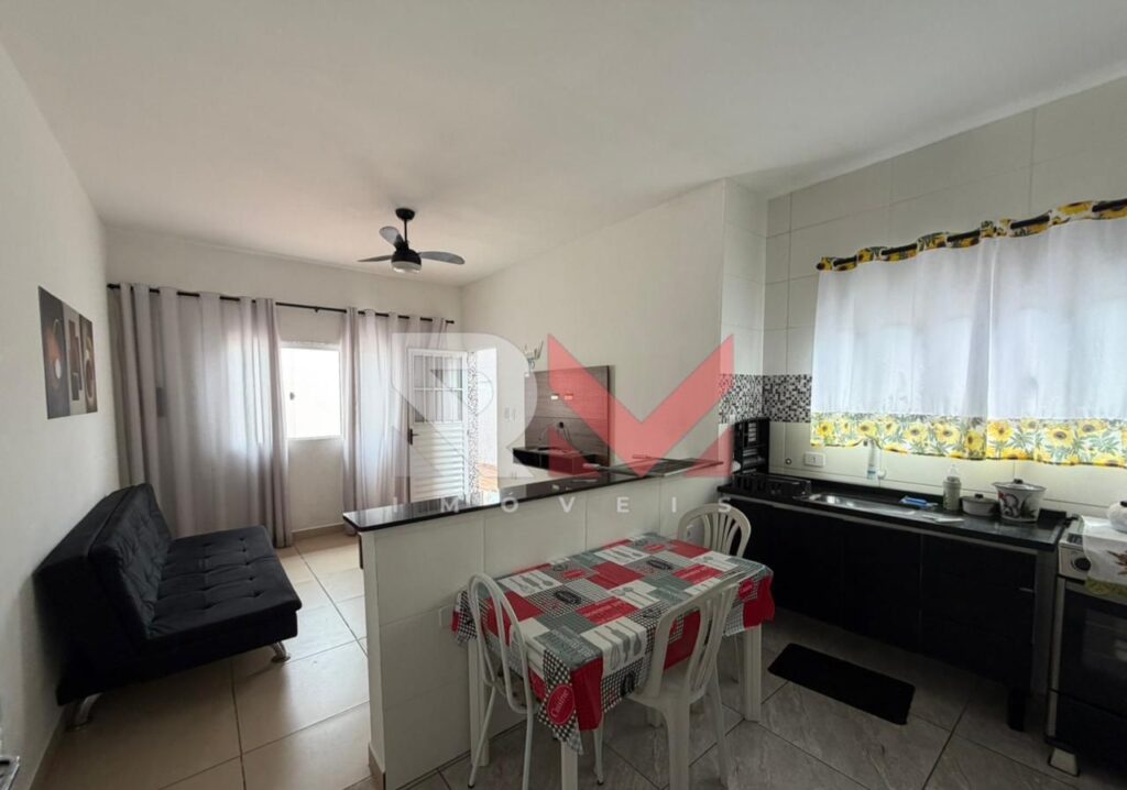 Casa com piscina localizada no bairro Gaivota em Itanhaém/Sp