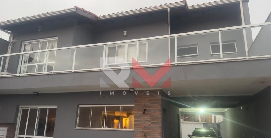 Casa com piscina na Praia Dos Sonhos em Itanhaém/Sp