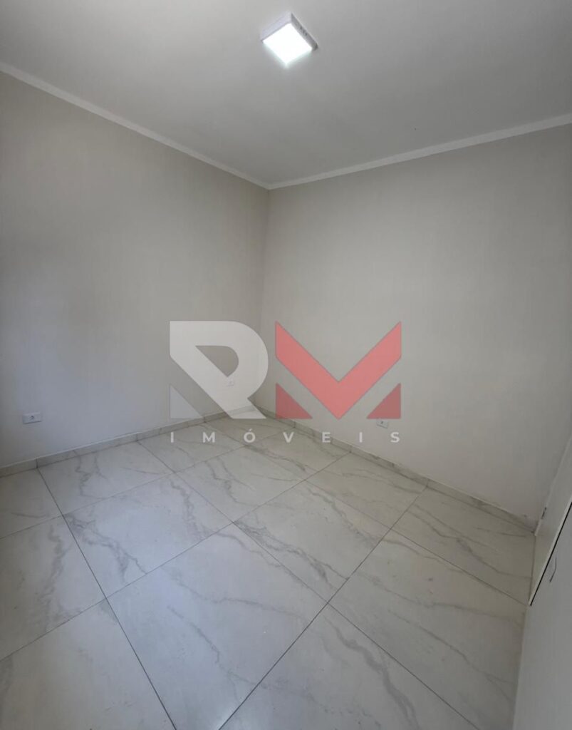 Casa nova com piscina em Itanhaém/SP