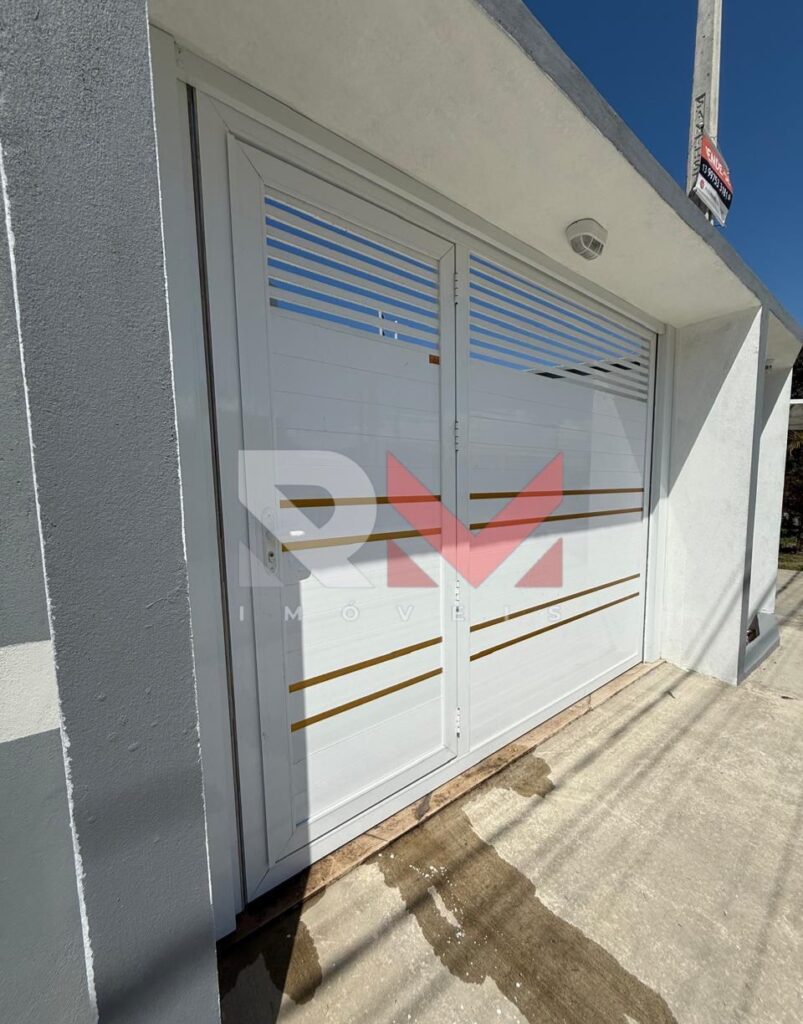 Casa nova com piscina em Itanhaém/SP