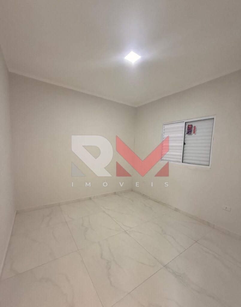 Casa nova com piscina em Itanhaém/SP