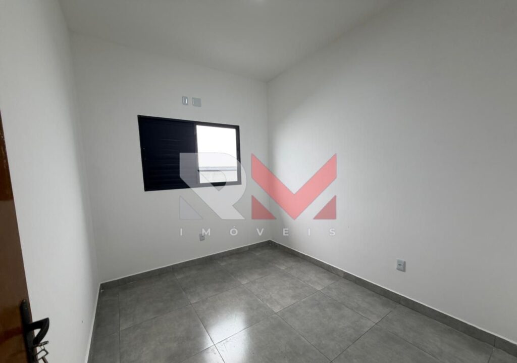 Casa nova a 900 metros da praia com piscina em Itanhaém/SP no bairro Cibratel