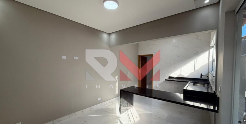 Casa com piscina localizada no bairro Suarão em Itanhaém/Sp