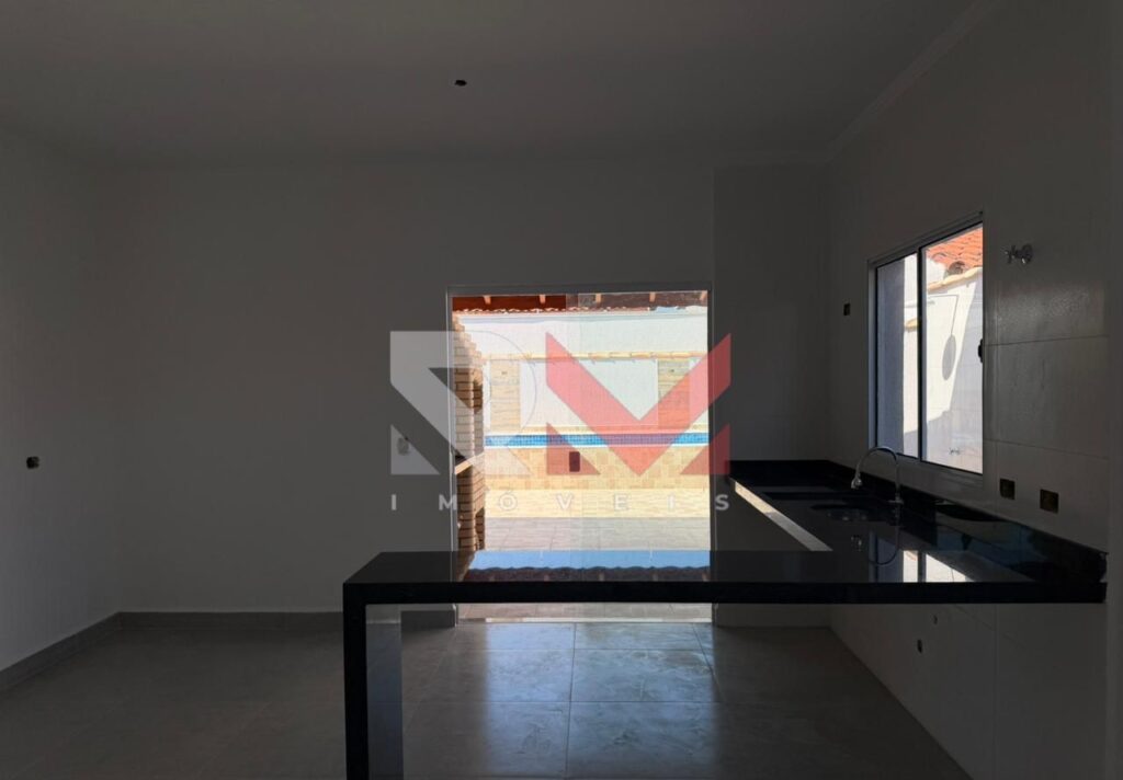 Casa localizada em ótimo bairro Grandesp em Itanhaém/Sp