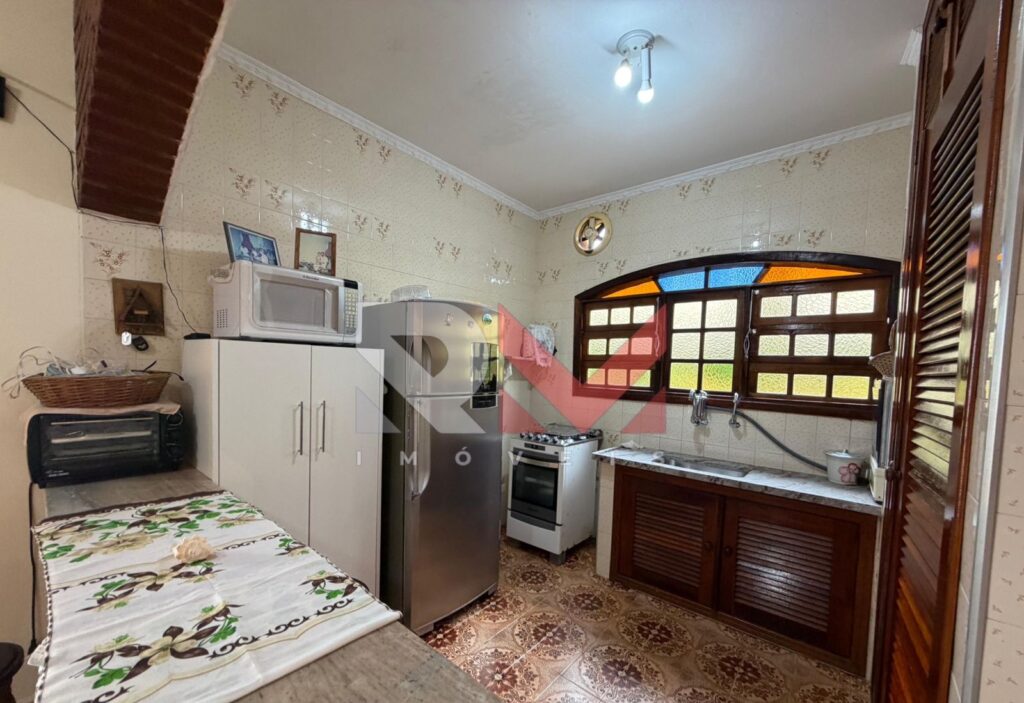 Casa disponível para venda em Itanhaém/Sp apenas 100 metros da praia