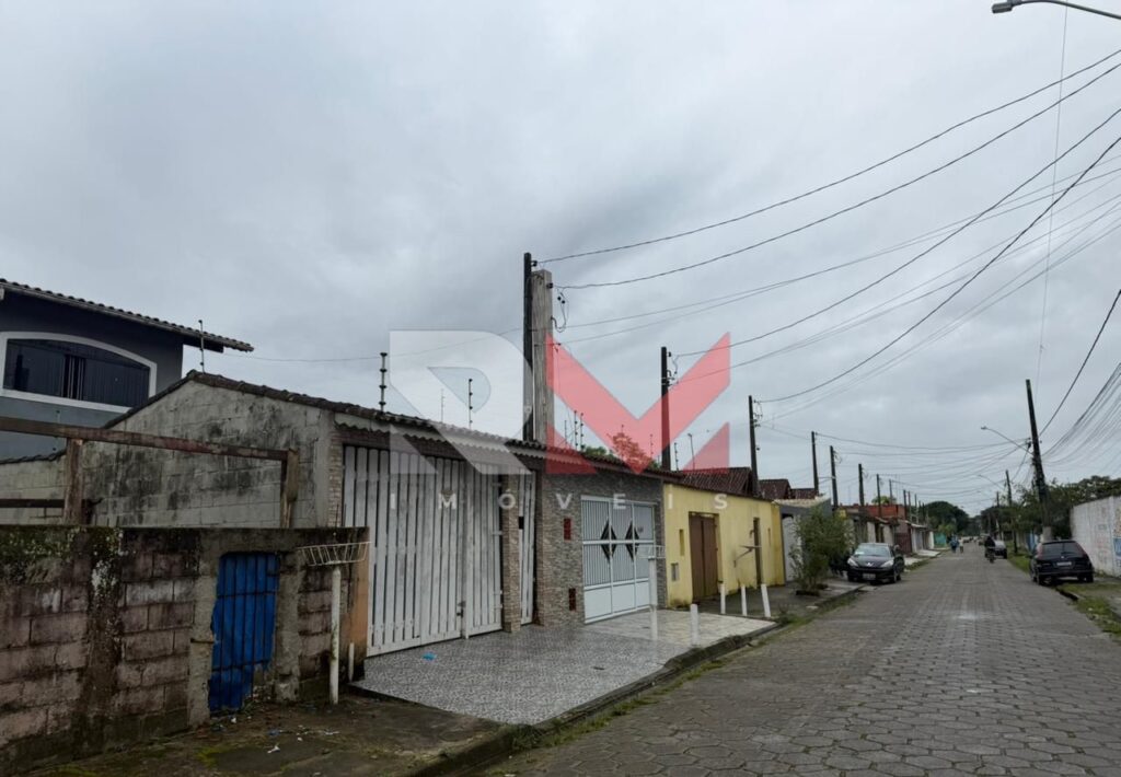 Terreno localizado no bairro Suarão aprova geminada em Itanhaém/Sp