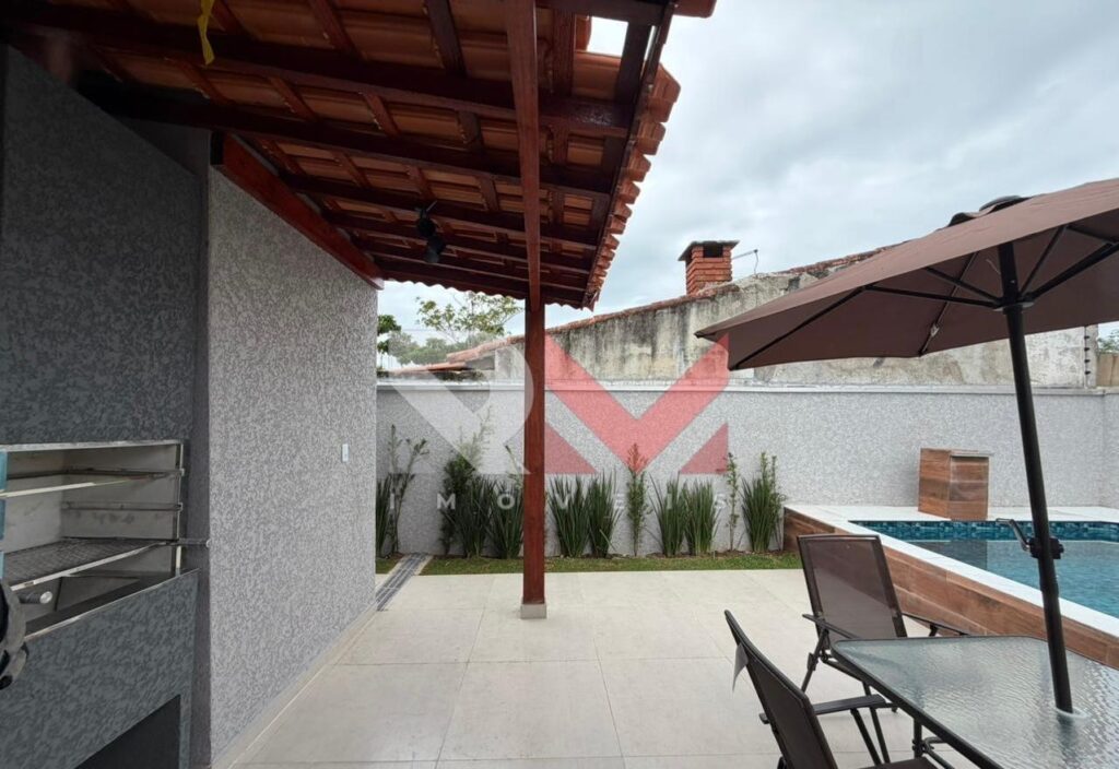 Casa localizada no bairro São Fernando em Itanhaém/Sp