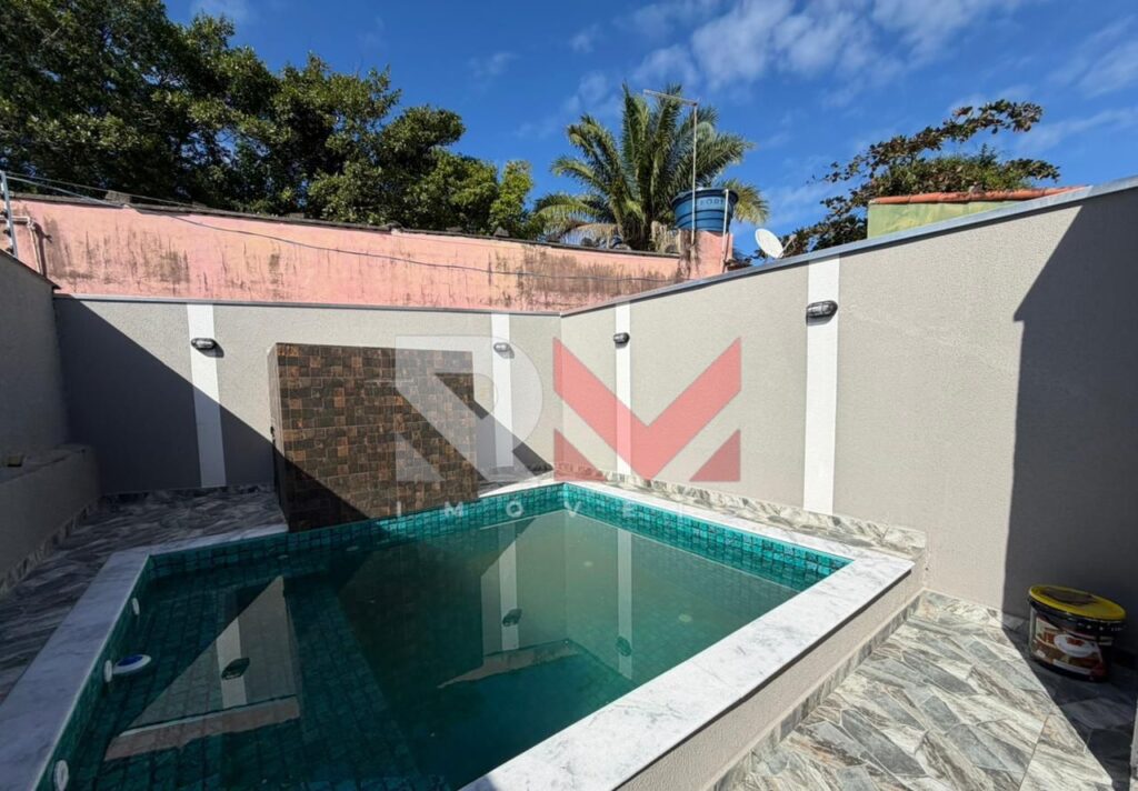 Casa com piscina em Gaivota em Itanhaém/Sp