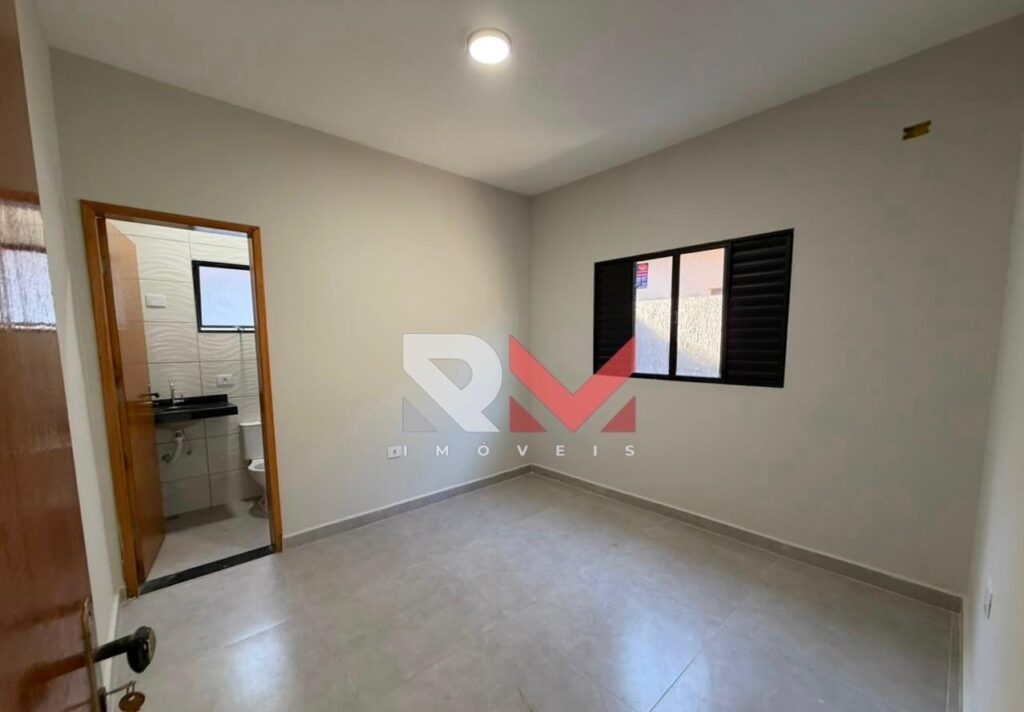 Casa com piscina localizada no bairro Savoy em Itanhaém/Sp