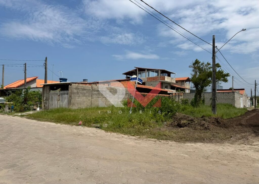 Terreno localizado no bairro Verde Mar Itanhaém-SP