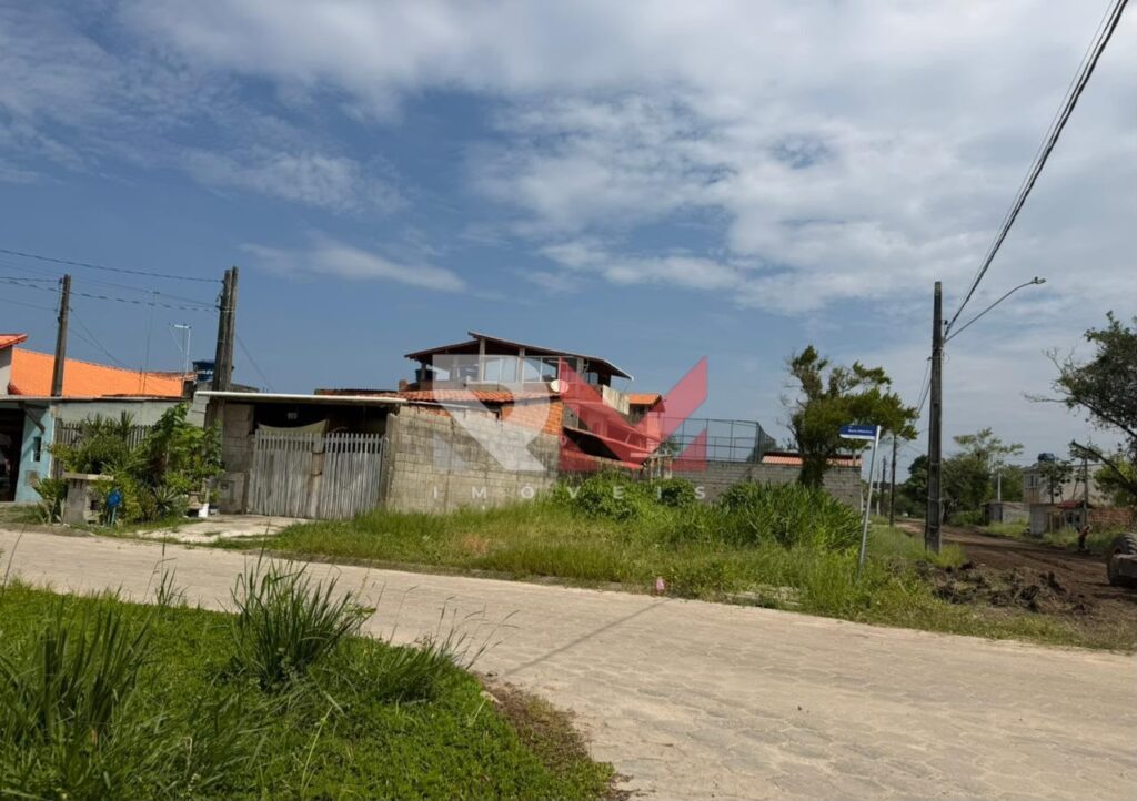 Terreno localizado no bairro Verde Mar Itanhaém-SP