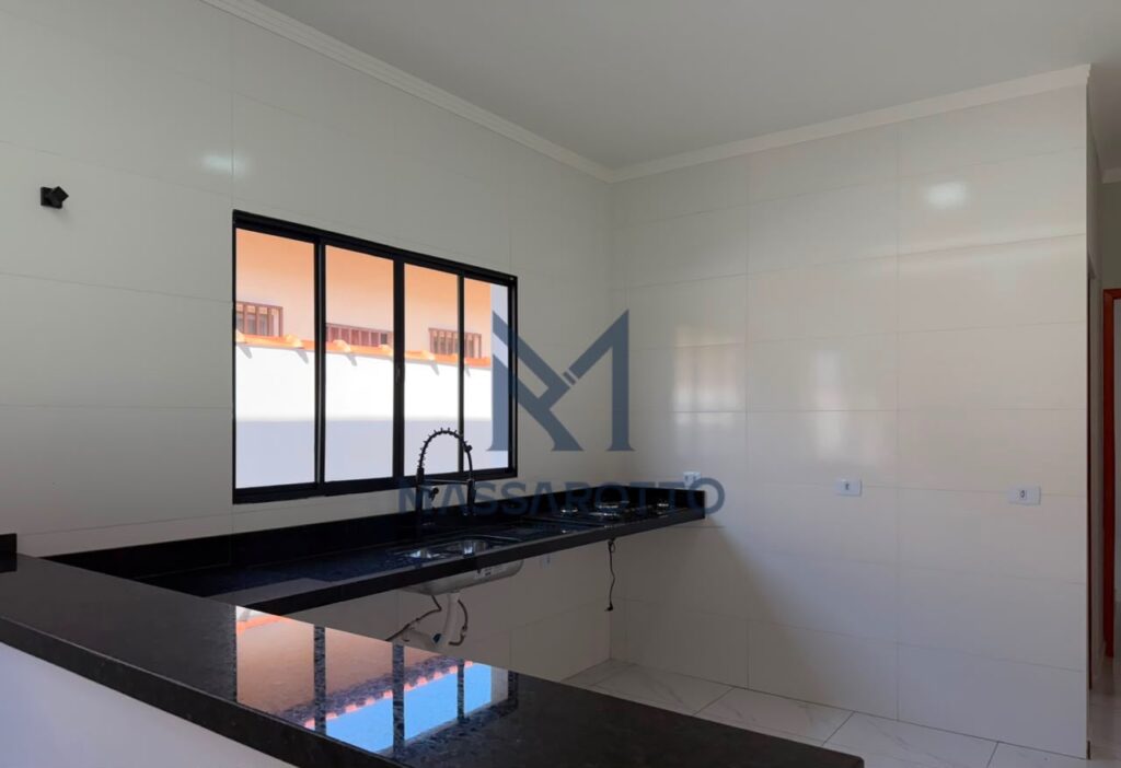 Linda casa no bairro Loty em Itanhaém/Sp