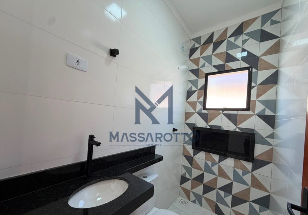 Linda casa no bairro Loty em Itanhaém/Sp
