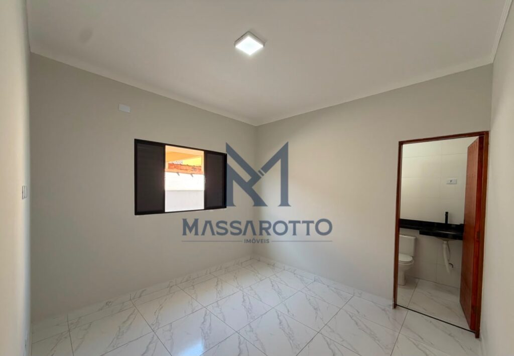 Linda casa no bairro Loty em Itanhaém/Sp